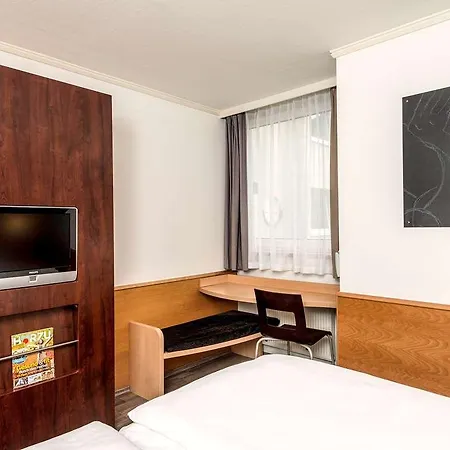 Hotel Ibis Leipzig Nord-ost 2*