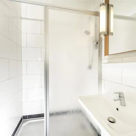 Ibis Leipzig Nord-ost 호텔 2*
