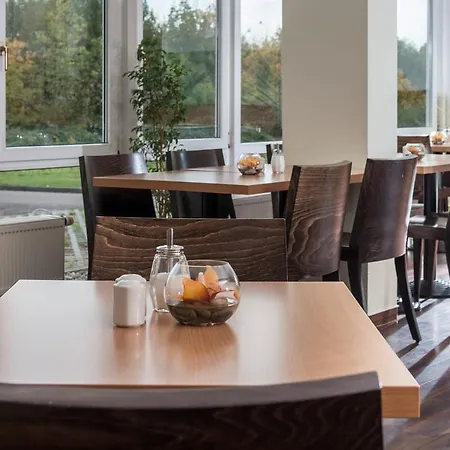 Ibis Leipzig Nord-ost 2*