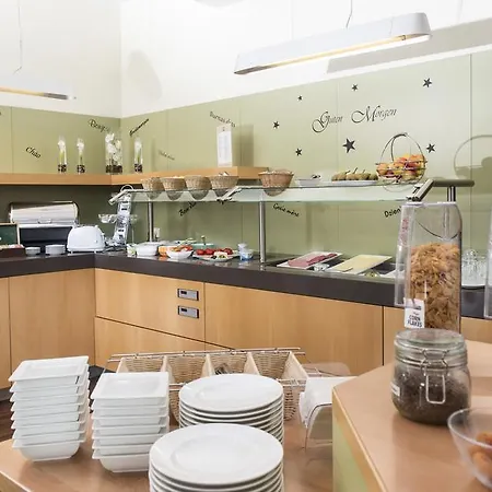 Hotel Ibis Leipzig Nord-ost 2*