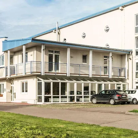 Ibis Leipzig Nord-ost Hotel 2*